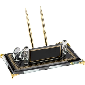 Kristal Masa İsimliği